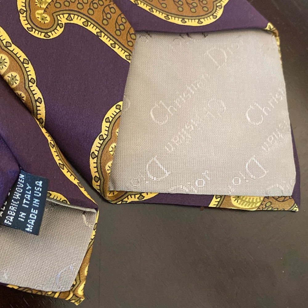 NWT Christian Dior 💯% Silk Paisley Patterned Tie Made in USA - Picture 4 of 7